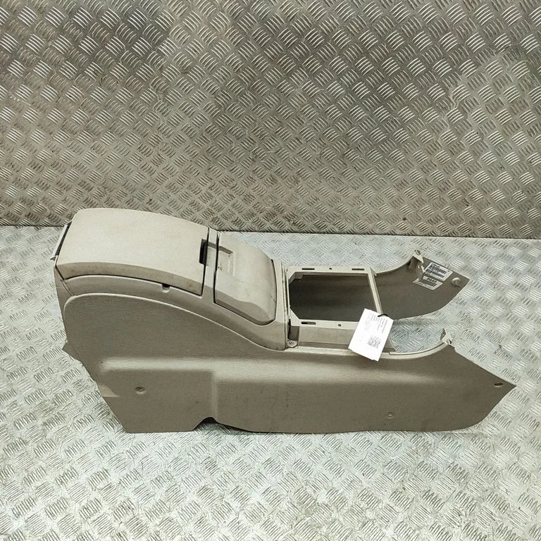 Centrālā konsole 5161874AA