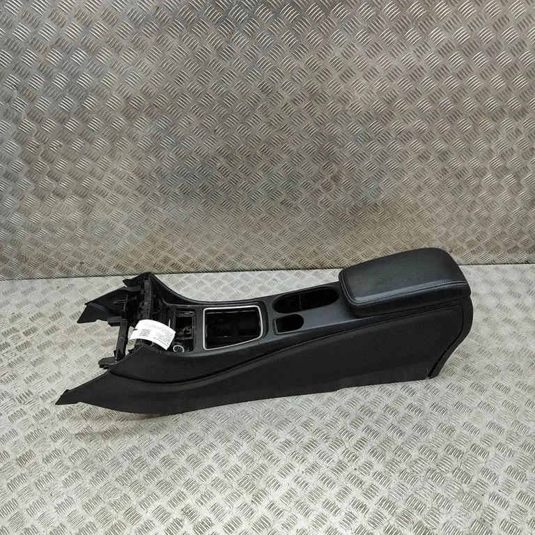 Centrālā konsole A1766801350