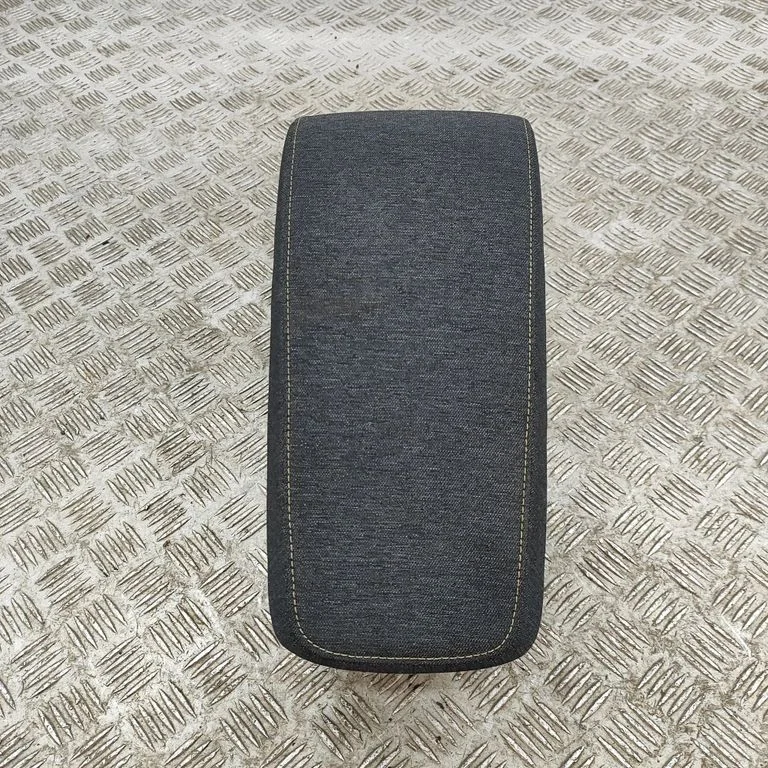 Roku balsts 5LA864207ZFI