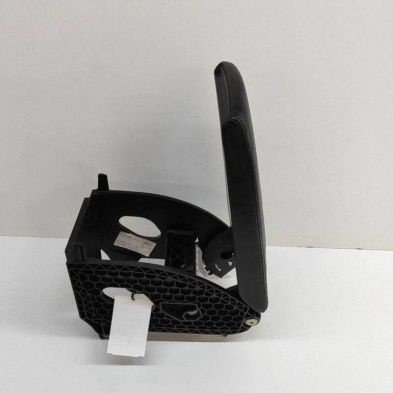 Roku balsts 3V0864207A