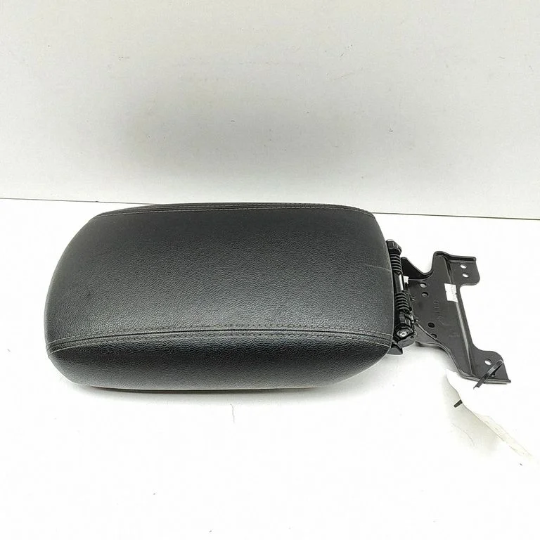 Armrest 84660F1000