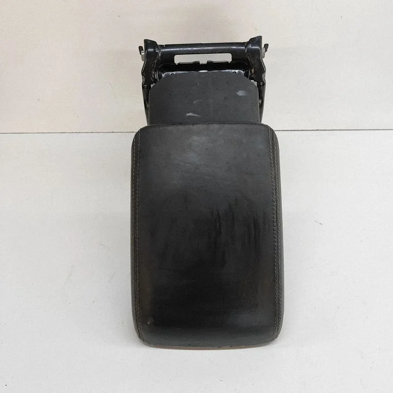 Roku balsts 8K0864207H