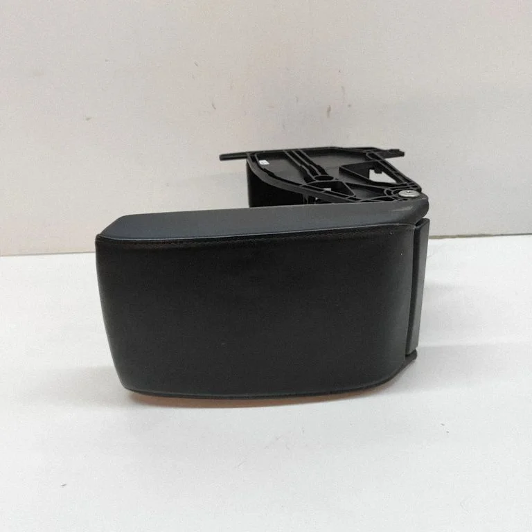 Armrest 5E0864207