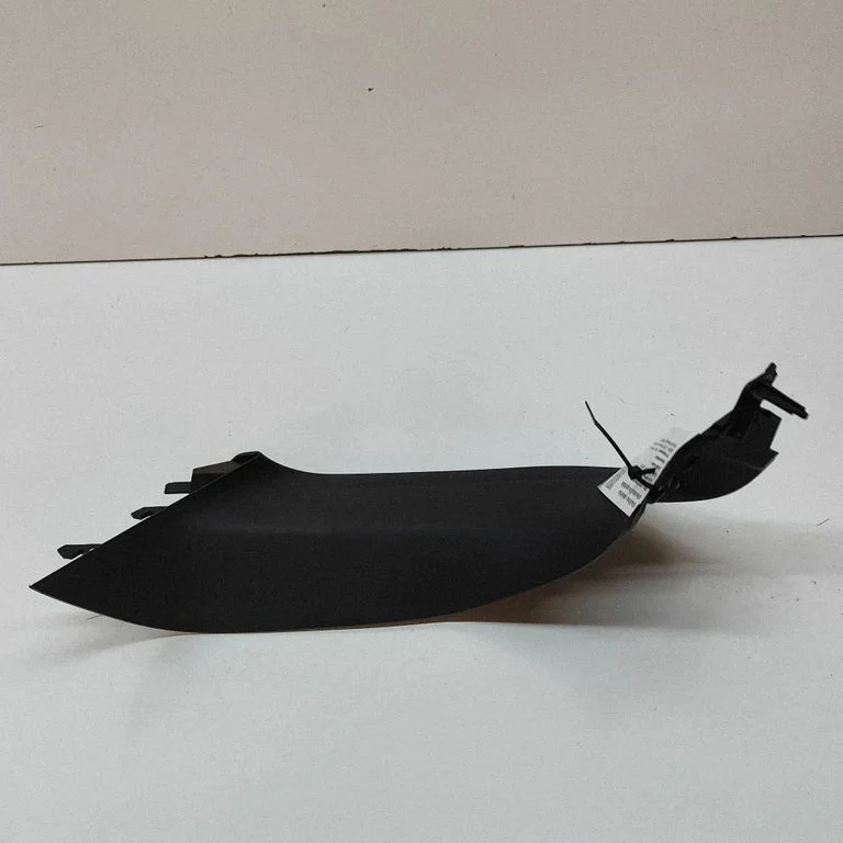 Sāna apdare (aizmugurējā) 57L867704