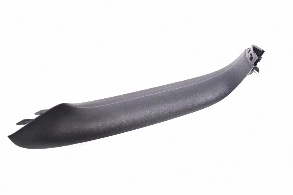 Sāna apdare (aizmugurējā) 5G9867604A