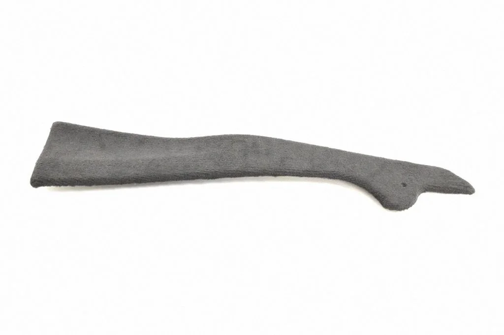 Keskkonsooli külje viimistlus (tagumine) 6969547