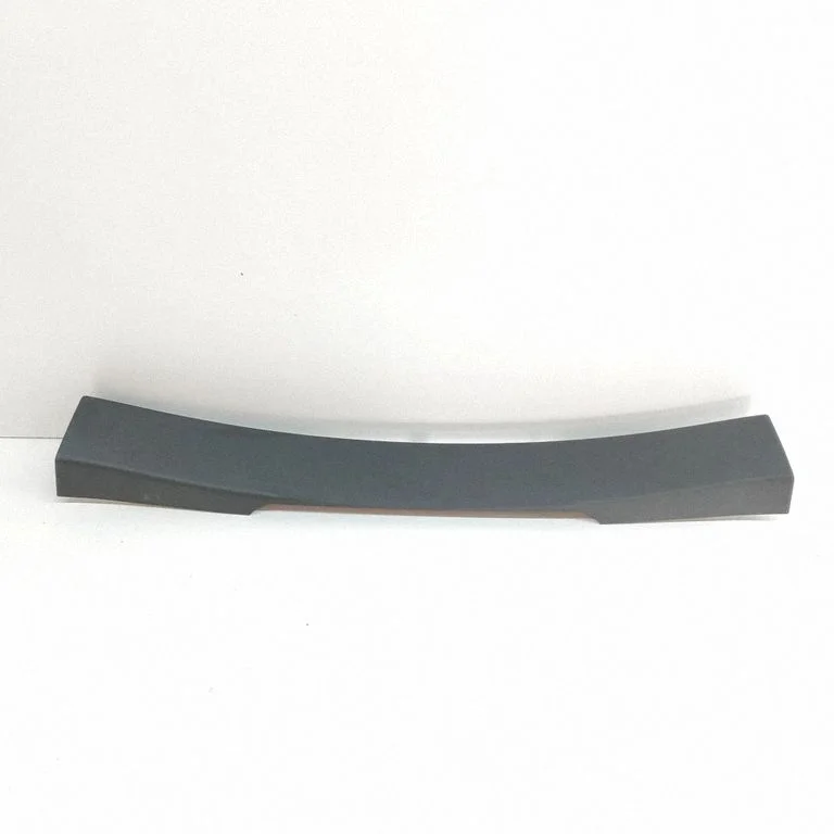 Keskkonsooli külje viimistlus (tagumine) 7487586