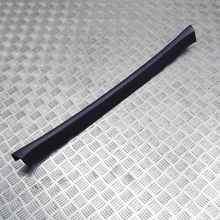 Sāna apdare (aizmugurējā) 100925500G