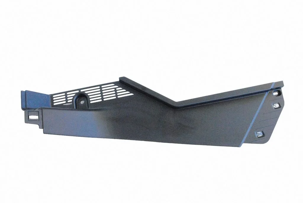 Sāna apdare (aizmugurējā) – BMW i8 (2014-)