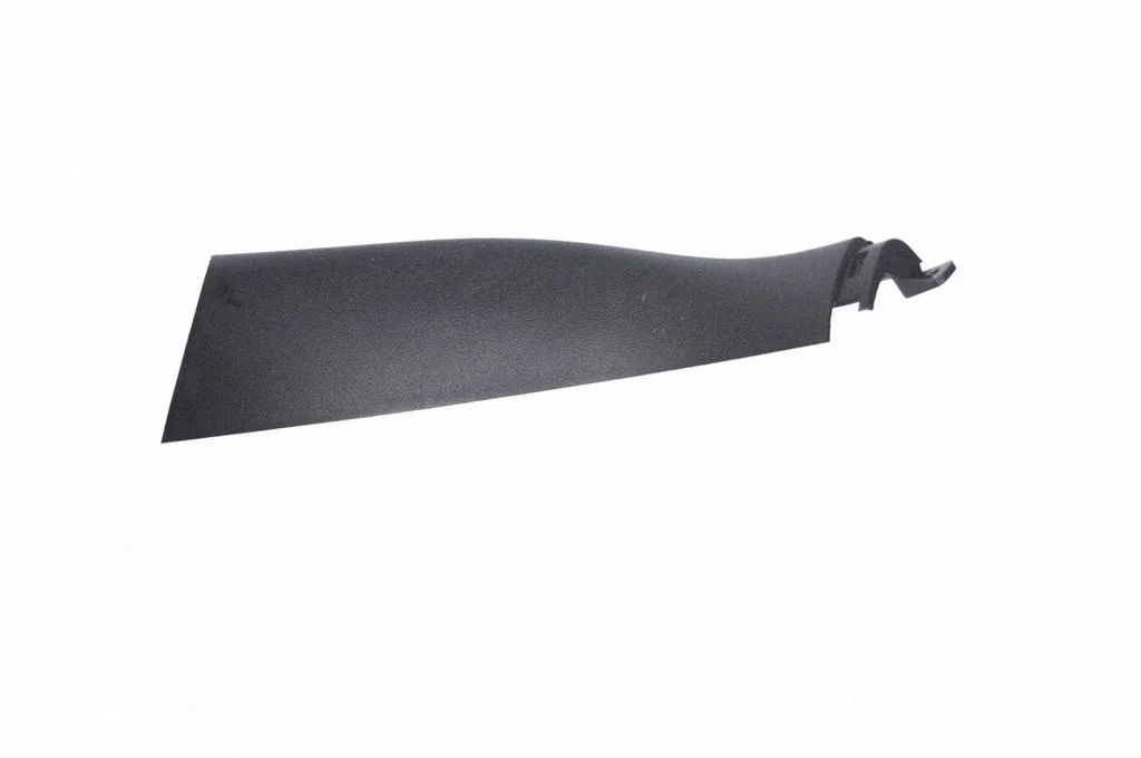 Keskkonsooli külje viimistlus (tagumine) 81740C5000