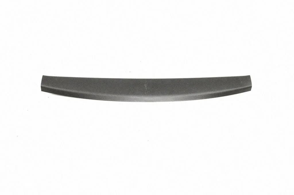 Centre console side trim rear