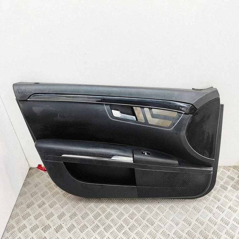 Priekšējo durvju apšuvums A221720