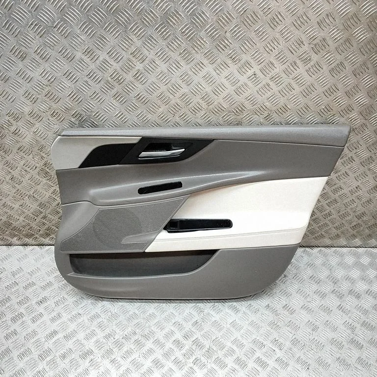 Front door card panel trim – Jaguar XE (2015-)