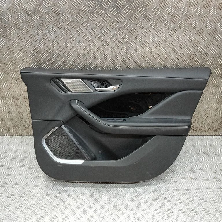 Priekšējo durvju apšuvums J9D320480AA