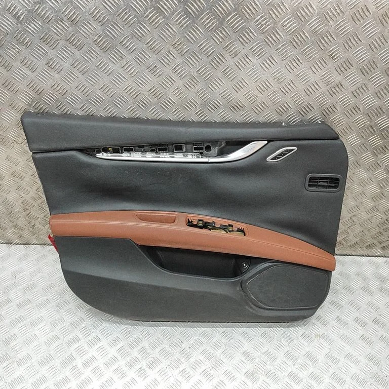 Front door card panel trim 670023538