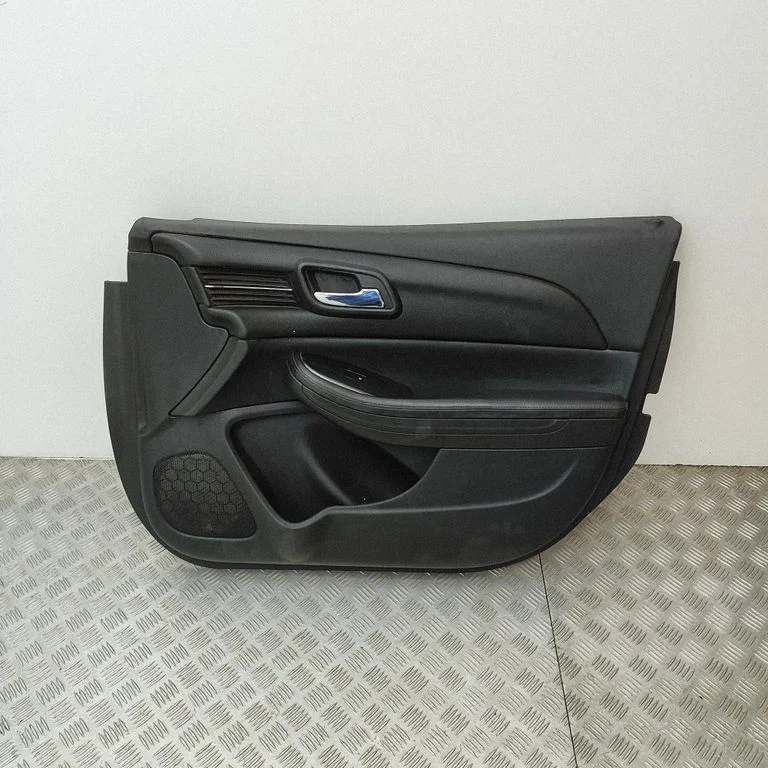 Priekšējo durvju apšuvums 23139123