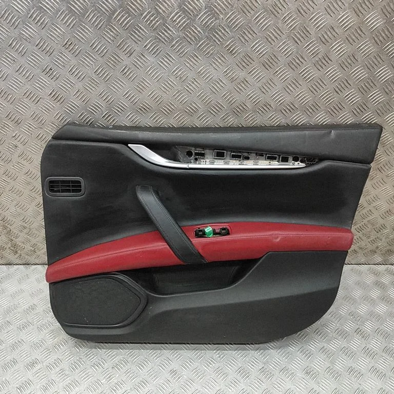 Front door card panel trim 670023315