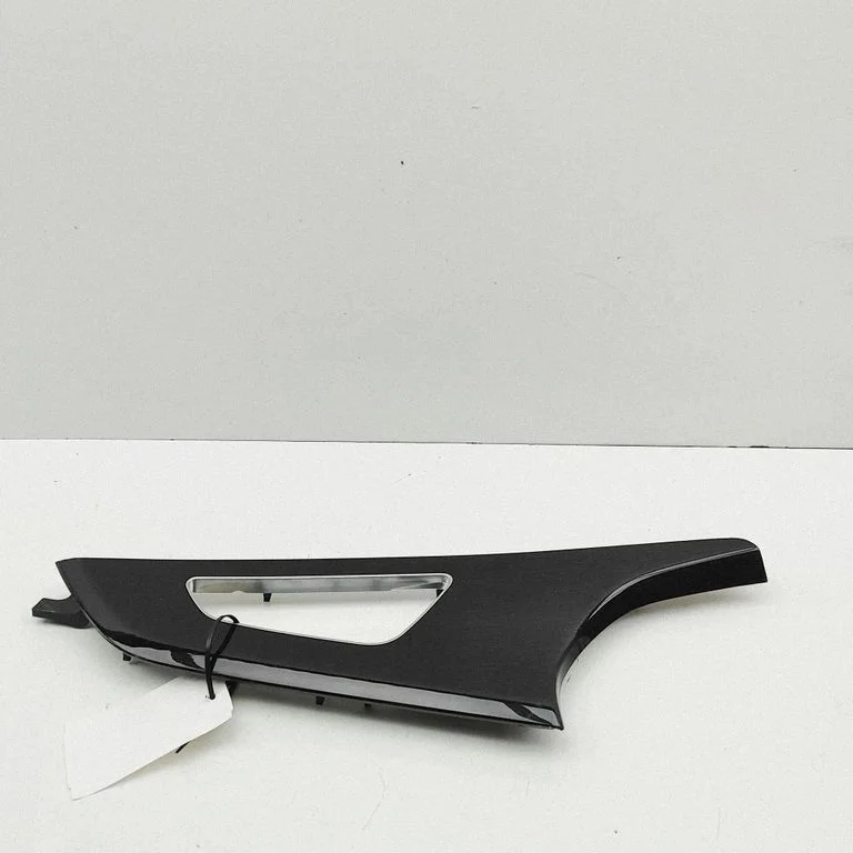 Front door card panel trim 4M8867439H