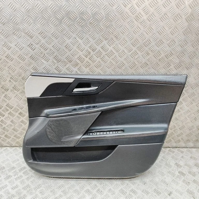 Priekšējo durvju apšuvums GX7320162BAW