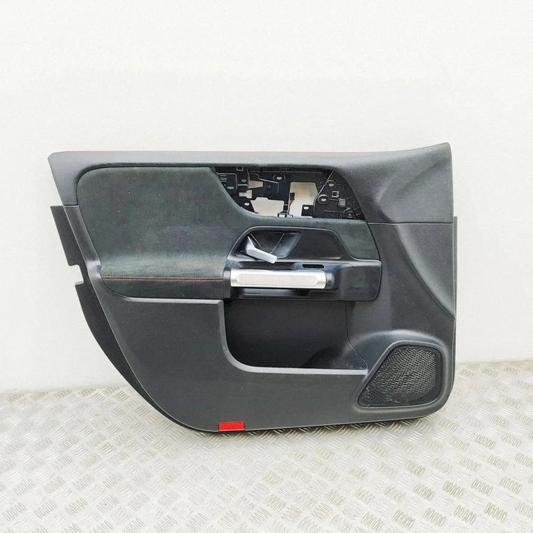 Priekšējo durvju apšuvums A2477202906
