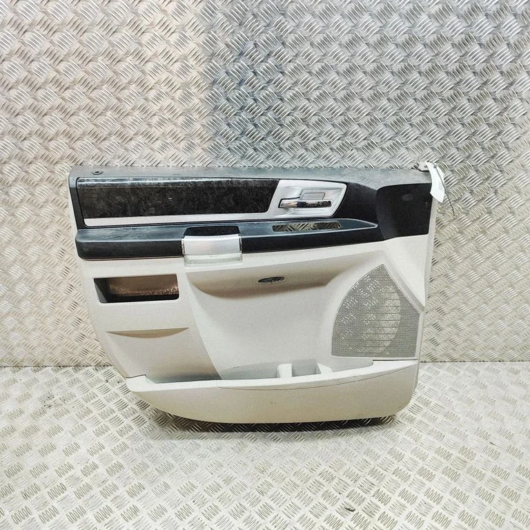 Front door card panel trim – right