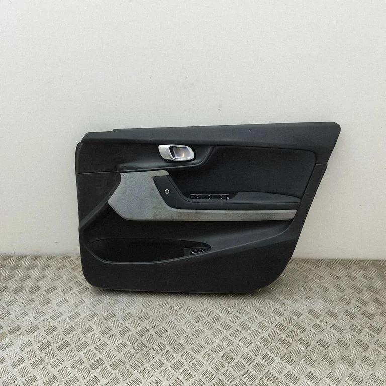 Front door card panel trim 31696476
