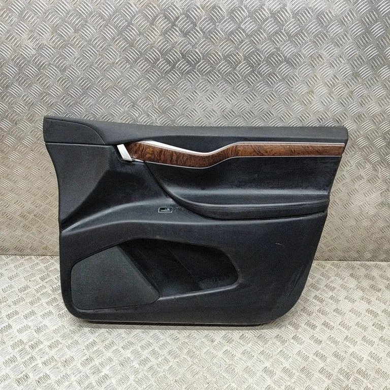 Front door card panel trim 105548301J