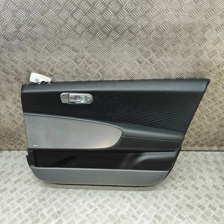 Priekšējo durvju apšuvums 82302KL090NNB