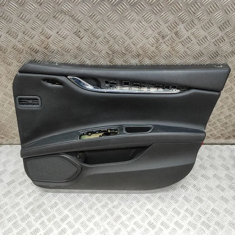 Priekšējo durvju apšuvums 670013956