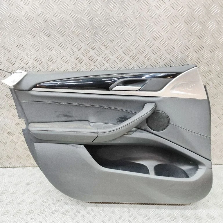 Priekšējo durvju apšuvums 7410281