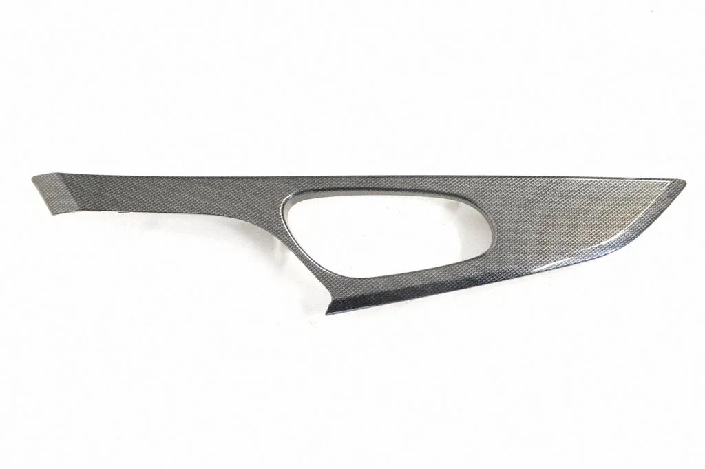 Front door card panel trim – Nissan X-Trail T32 (2014-2021)