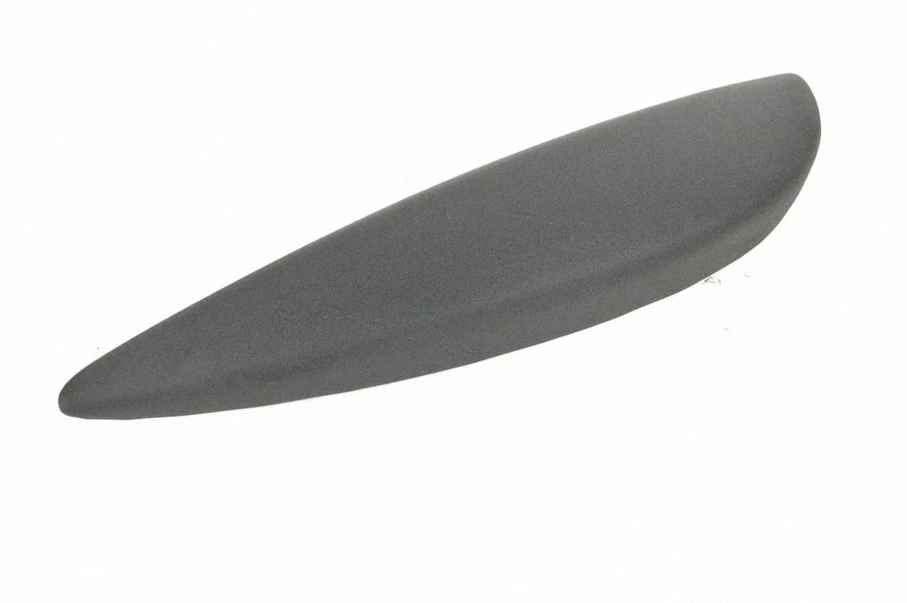 Front door card panel trim 2753315