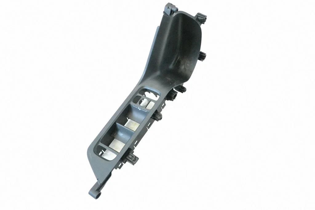 Front door card panel trim 31693370