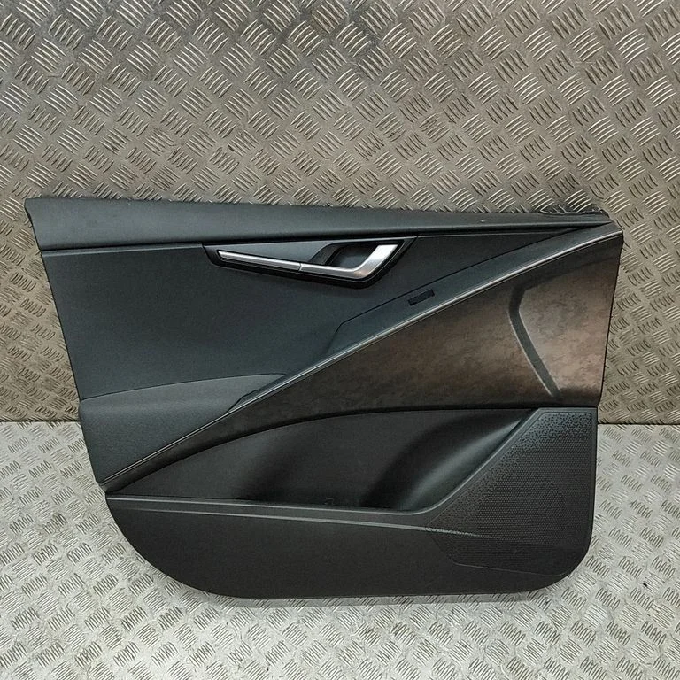 Boczek drzwi przednich 82301AO580TM9