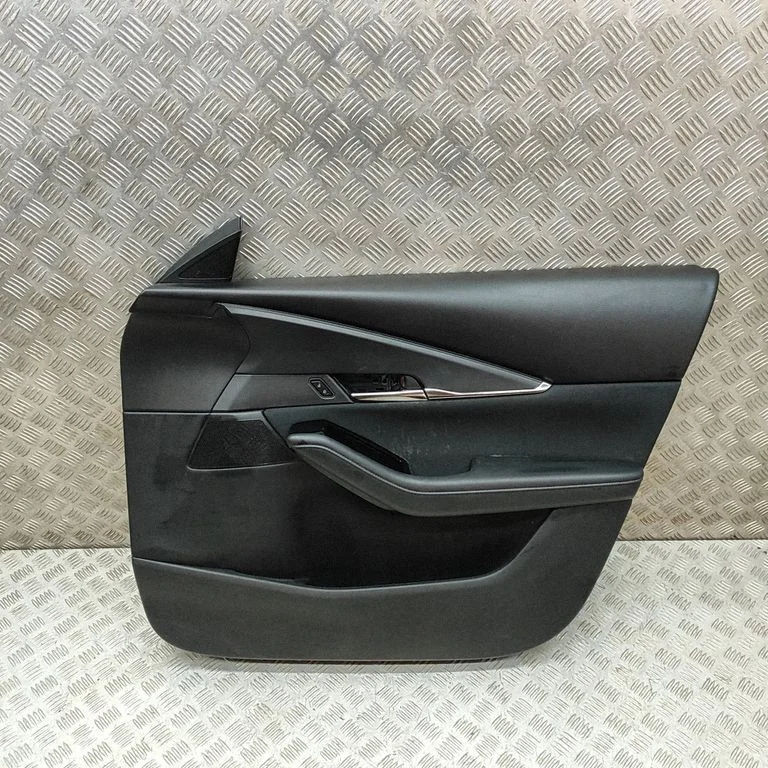 Priekšējo durvju apšuvums D41V68420D