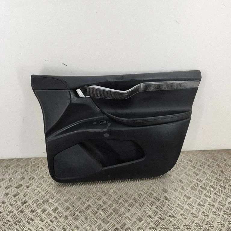 Front door card panel trim 105548311I