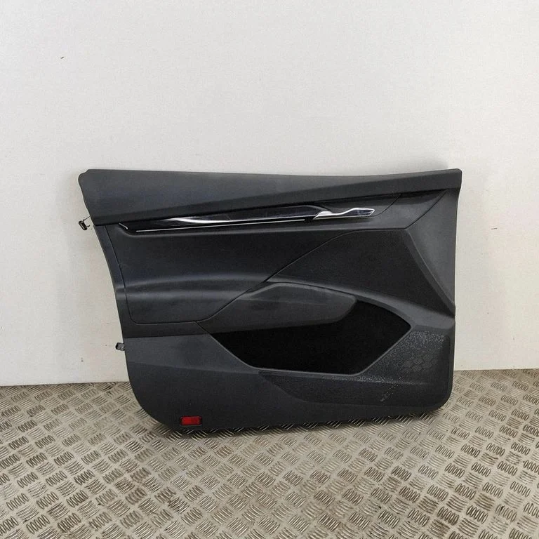 Priekšējo durvju apšuvums 5LC867013E