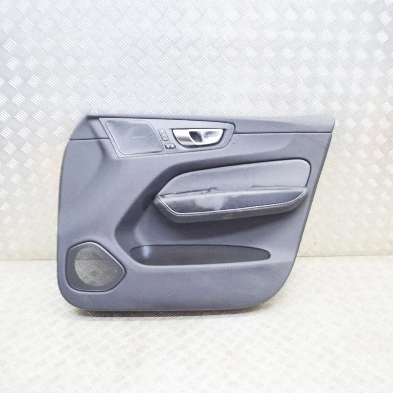 Front door card panel trim – Volvo XC60 (2017-)