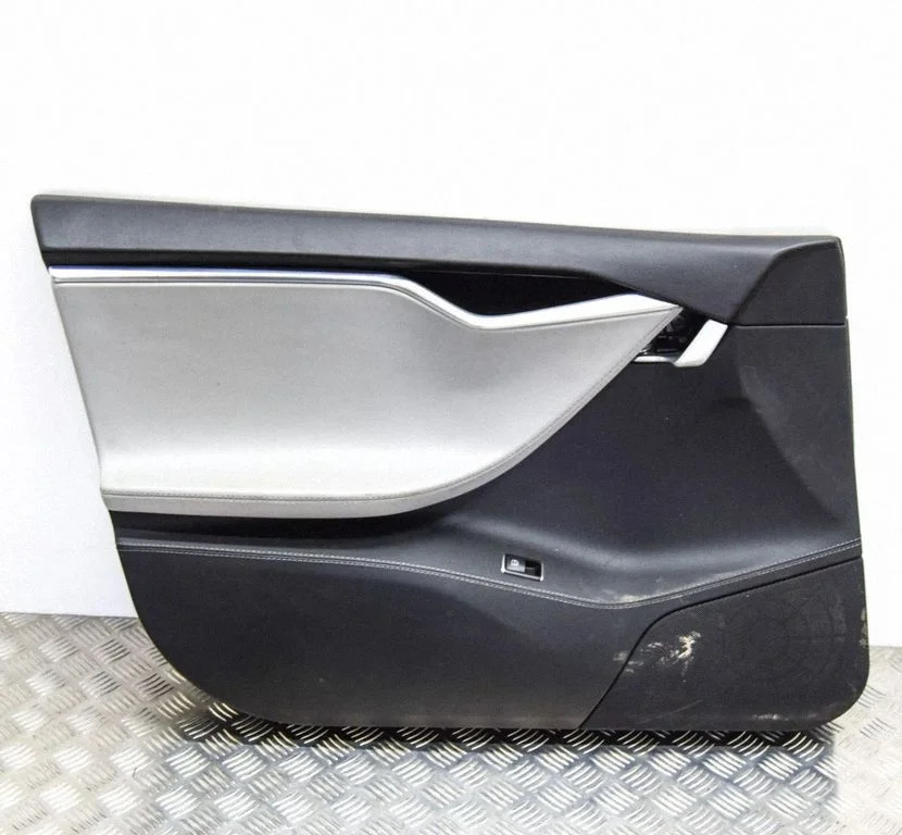 Front door card panel trim 100296500