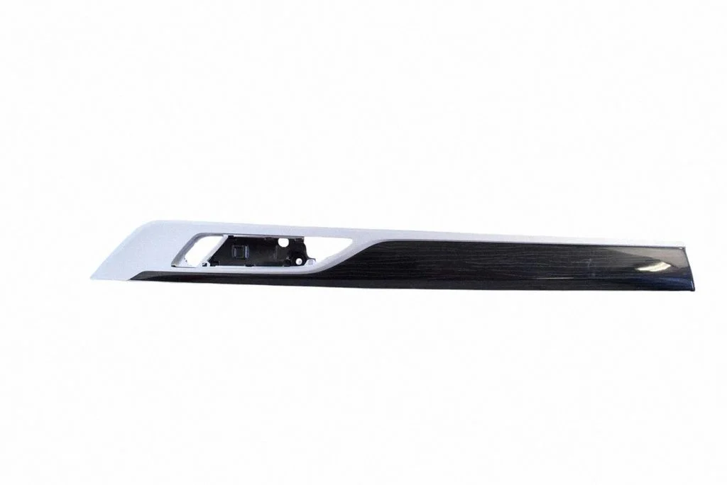 Eesmiste uste sisevooder – BMW 7-seeria G11 G12 (2015-2022)