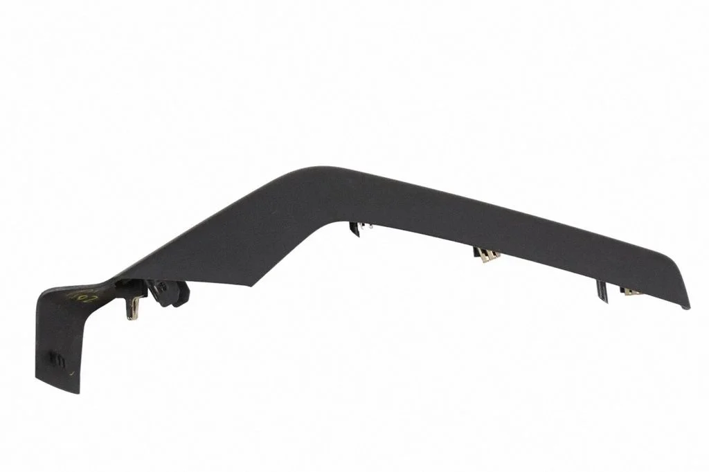 Eesmiste uste sisevooder – Chevrolet Corvette C7 (2014-2019)
