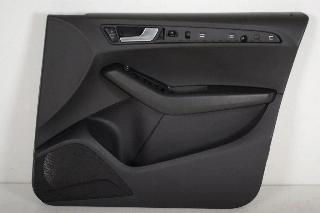 Front door card panel trim 8R2867106
