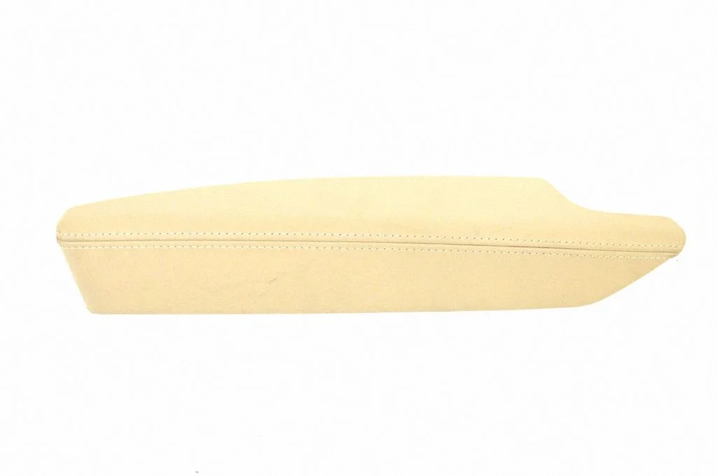 Front door card panel trim – Porsche Cayenne (92A) (2010-2017)