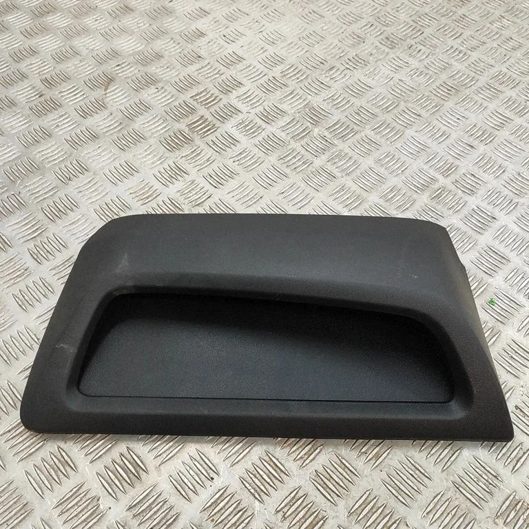 Osłona przełącznika regulacji fotela A4479107100