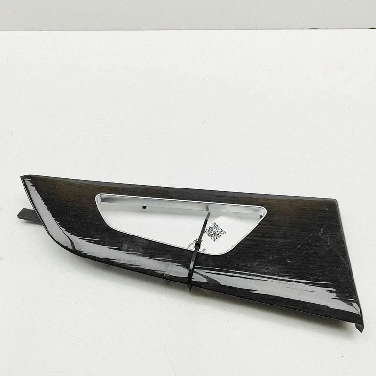 Rear door card panel trim 4M8867449D
