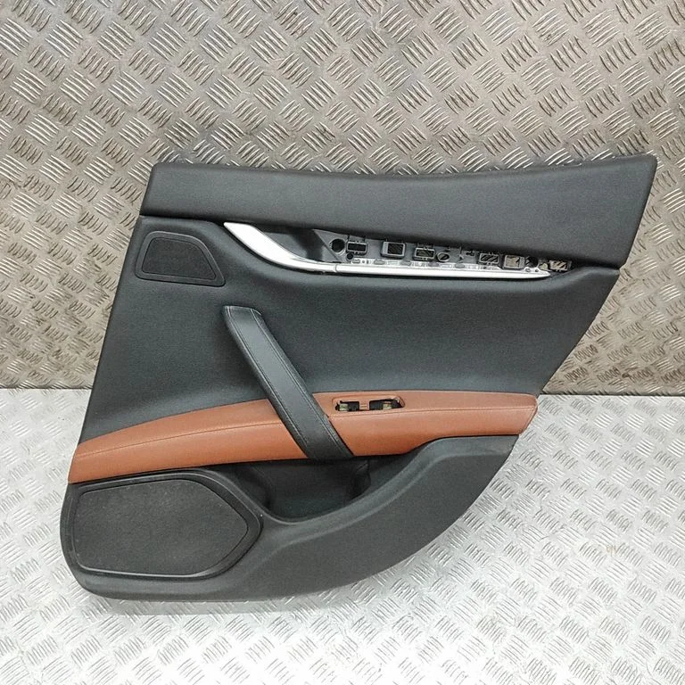 Rear door card panel trim 06700189200