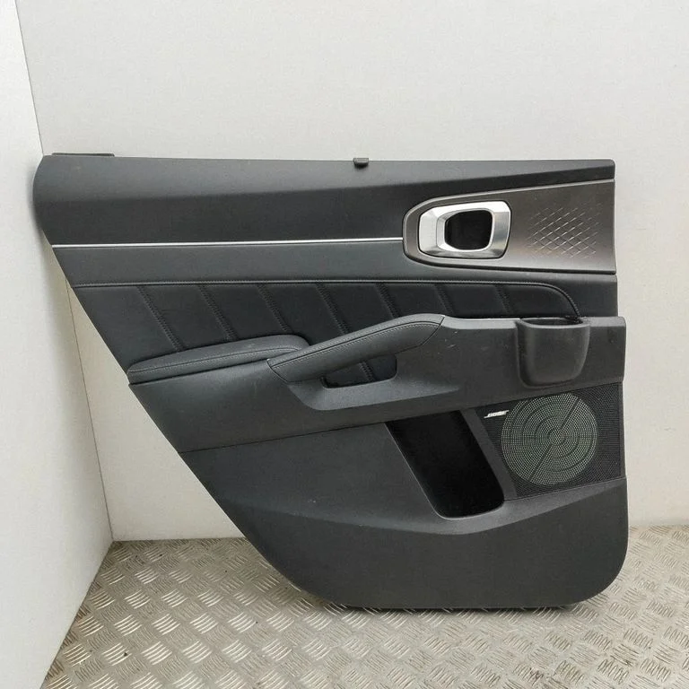 Rear door card panel trim 83307P2170MWR