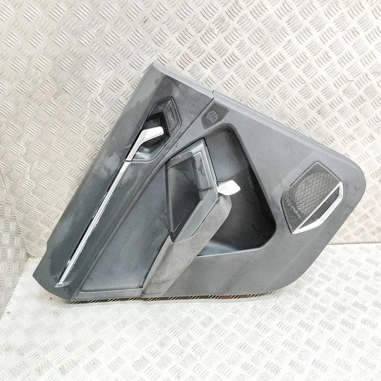 Aizmugurējo durvju apšuvums 83A867487