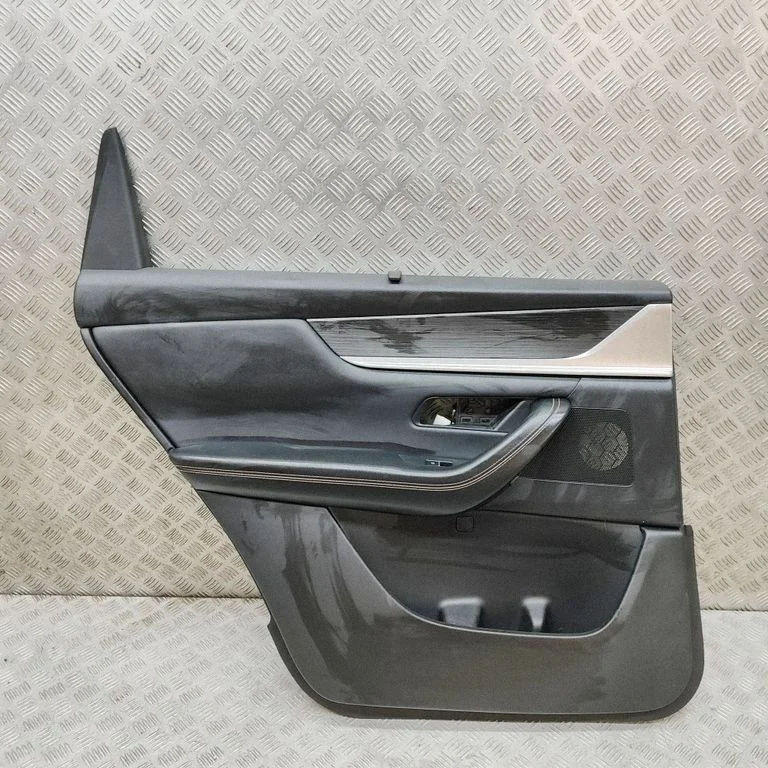 Aizmugurējo durvju apšuvums KBTR68550F