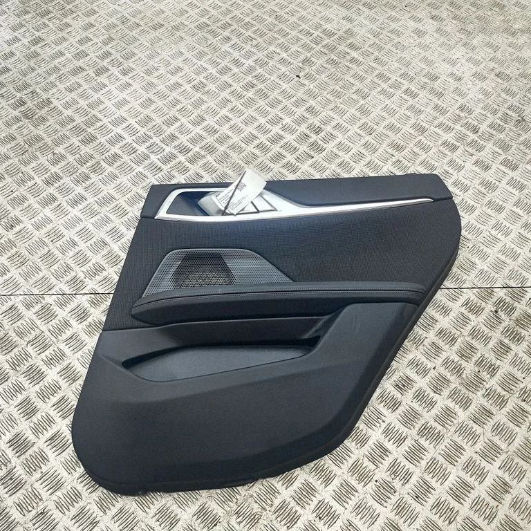 Tagumiste uste sisevooder 5A418F8